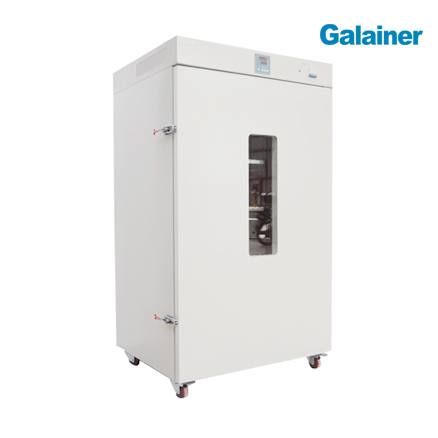 電熱鼓風烘箱GN-620A